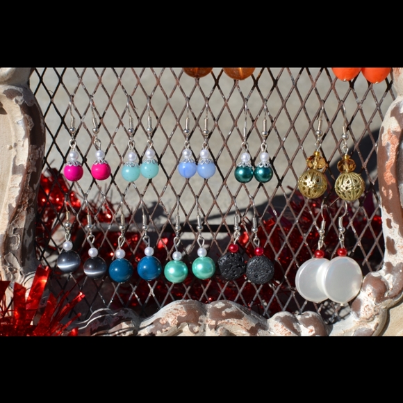 Earrings - Picture 4 of 4